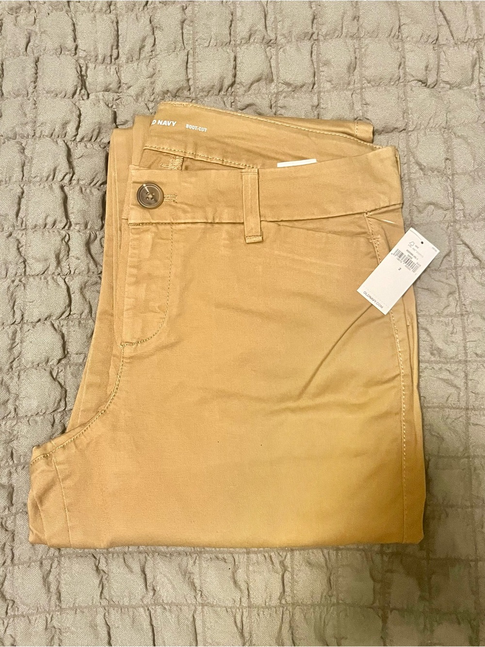 Old Navy women's boot-cut khaki pants - Size 2